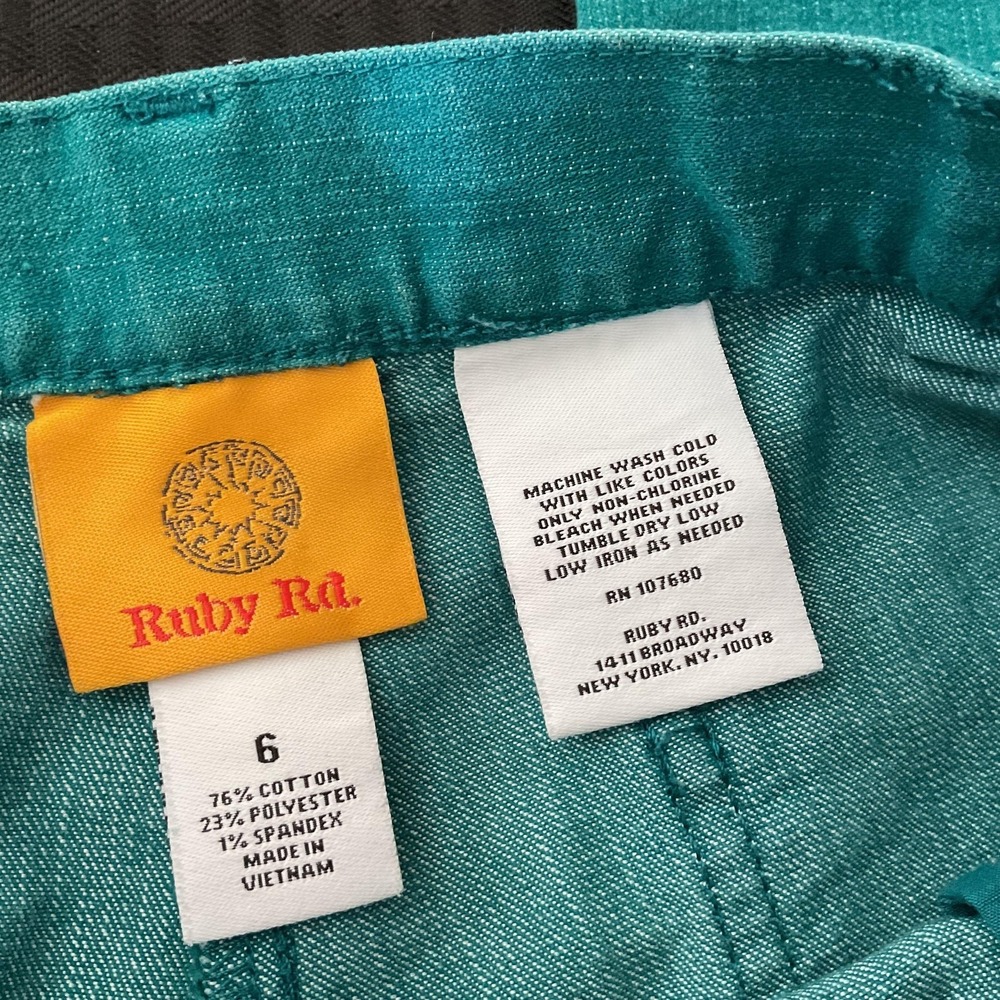 Ruby Rd. Jeans Womens 6 Turquoise High Rise Straight Relaxed Fit Stretch Denim - Picture 3 of 9